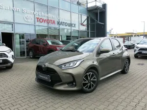 Toyota Yaris IV (2020-) 2023