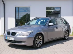 BMW 5 Series E60/E61 (2003-2010) 520d 2009