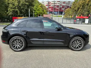 Porsche Macan II (2024-) 2020