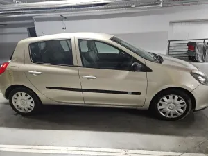 Renault Clio III (2005-2012) 1.4 16V Authentique 2007