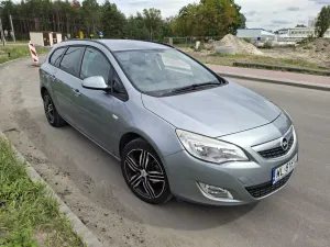 Opel Astra J (2009-2019) 2011
