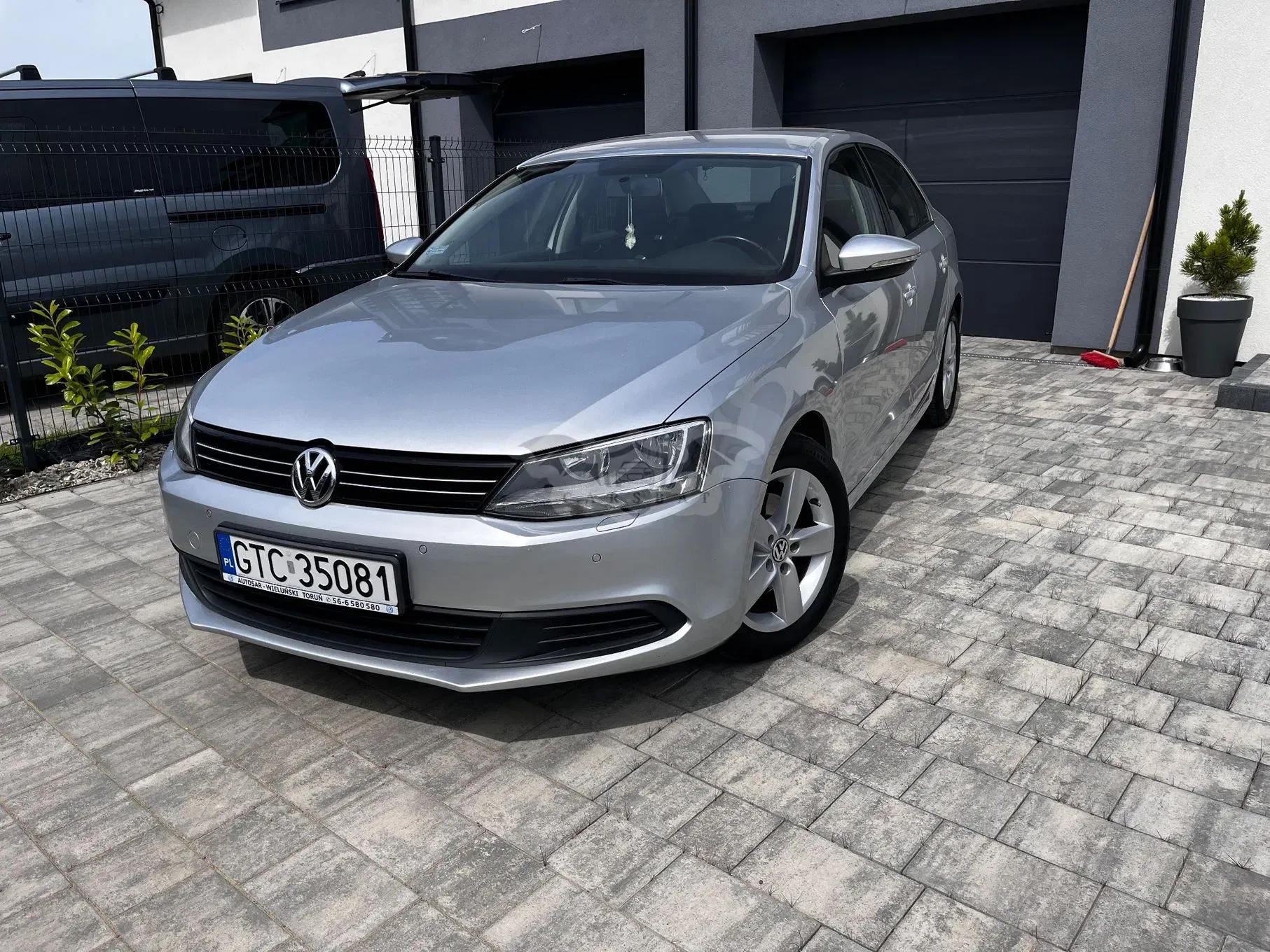 Volkswagen Jetta A6 (2010-2018) 1.2 TSI Comfortline 2013