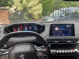 Peugeot 5008 II (2017-) 1.6 BlueHDi Active 7os 2017