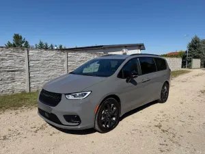 Chrysler Pacifica 2025