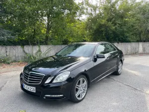 Mercedes-Benz E W212/W207 (2009-2016) 220 BlueTEC 7G-TRONIC Avantgarde 2013