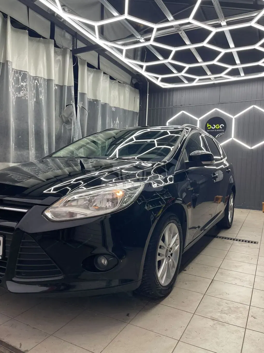 Ford Focus Mk3 (2010-2018) 1.0 EcoBoost Start-Stopp-System SYNC Edition 2014