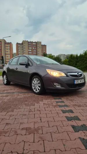Opel Astra J (2009-2019) 1.6 2011