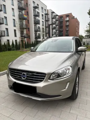 Volvo XC60 I (2008-2017) D3 Drive-E Momentum 2015