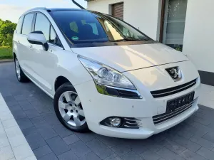 Peugeot 5008 I (2009-2017) HDI FAP 150 Style 2013