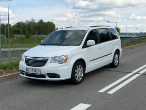 Chrysler Town & Country V (2007-2016) 3.6 Limited 2014
