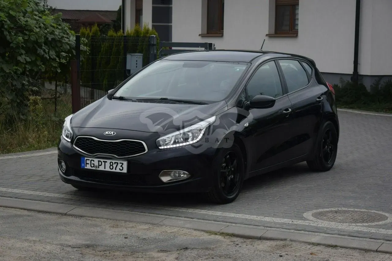 Kia Ceed II (2012-) 1.4 CVVT Edition 7 2013