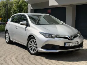 Toyota Auris II (2012-) 2017