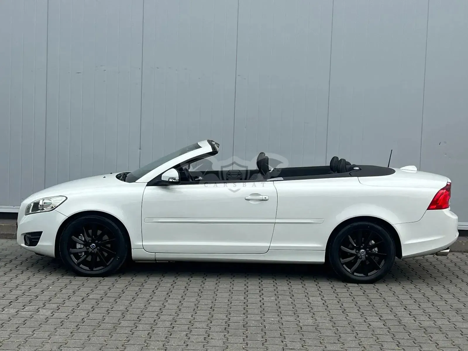 Volvo C70 2012