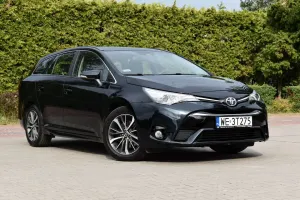 Toyota Avensis III (2009-) 2.0 D-4D Active Business 2016