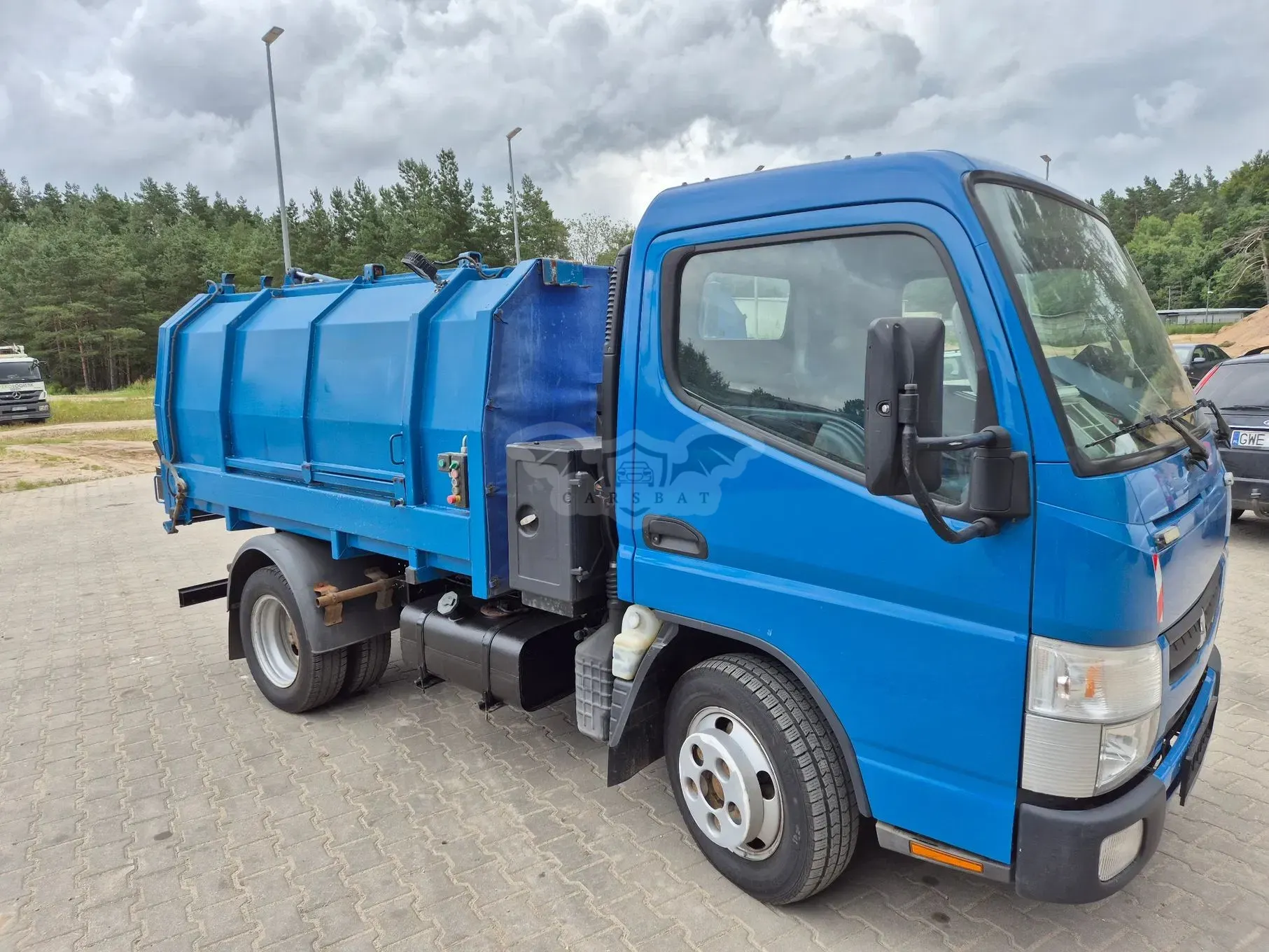 Mitsubishi Fuso Canter 2015