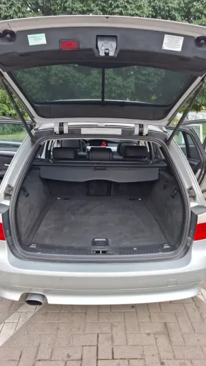 BMW 5 Series E60/E61 (2003-2010) 520d 2008