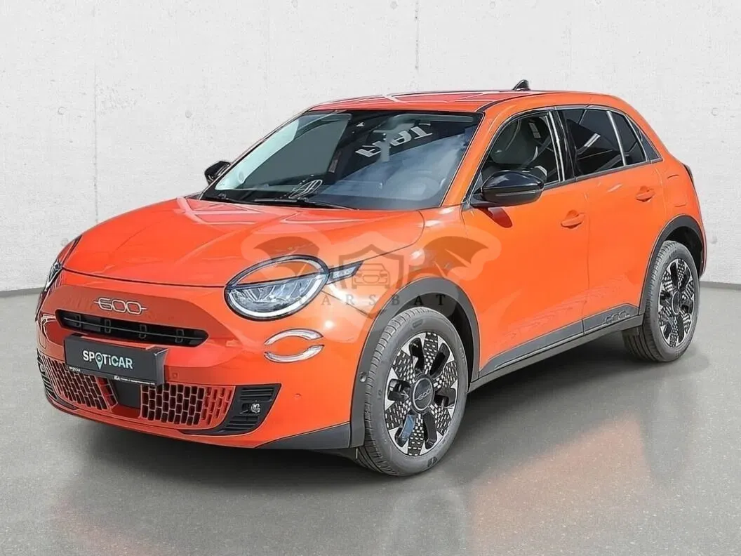 Fiat 600 2023