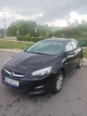 Opel Astra J (2009-2019) 1.6 CDTI Enjoy 2016