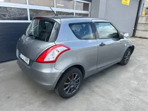 Suzuki Swift V (2010-2017) 1.2 Club 2011