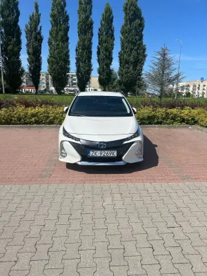 Toyota Prius IV (2015-2023) 1.8 Hybrid Prestige 2018