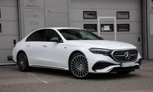Mercedes-Benz E W214 (2023-) 300 de 4-Matic AMG 2025