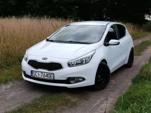 Kia Ceed II (2012-) 1.4 CVVT 2012