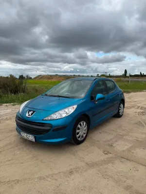 Peugeot 207 1.4 Presence 2007