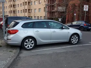Opel Astra J (2009-2019) 1.7 CDTI Edition 150 2012