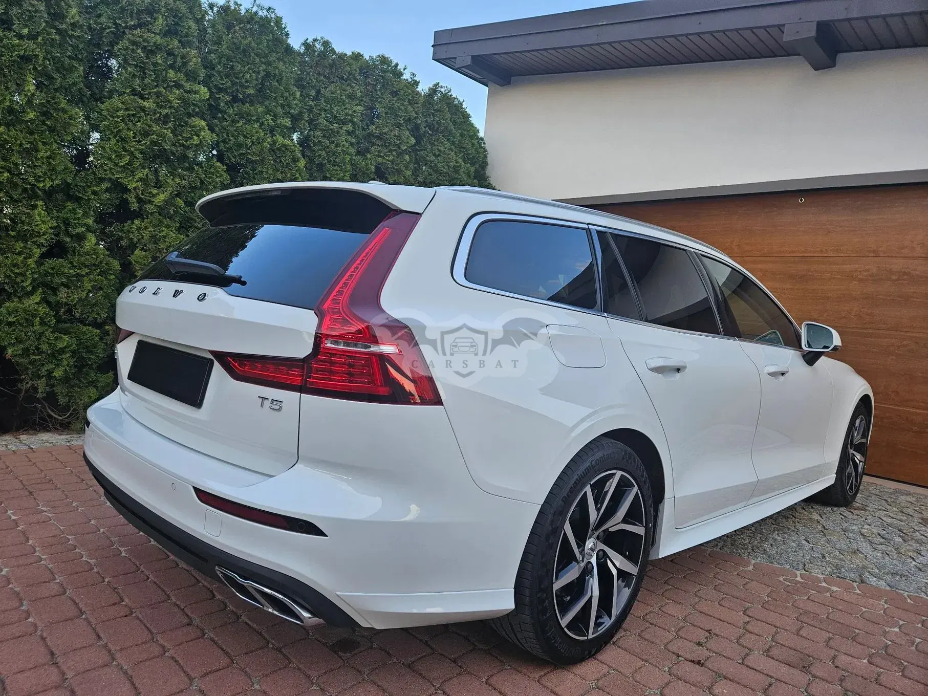 Volvo V60 II (2018- ) T5 Geartronic Momentum Pro 2018
