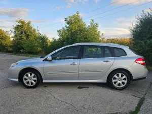 Renault Laguna III (2007-) 2.0 DCi Dynamique 2008