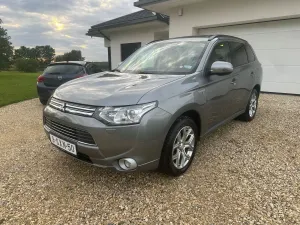 Mitsubishi Outlander III (2012-2022) Instyle NAVI + 2013
