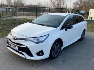 Toyota Avensis III (2009-) 1.8 Premium MS 2017