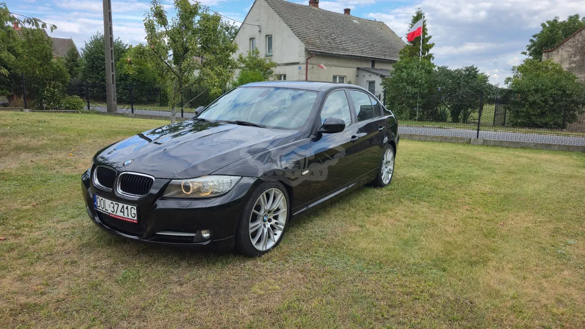 BMW 3 Series E90/E91/E92/E93 (2005-2012) 320d 2009