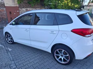 Kia Carens (Rondo) IV (2013-) 1.7 CRDi Spirit 2015