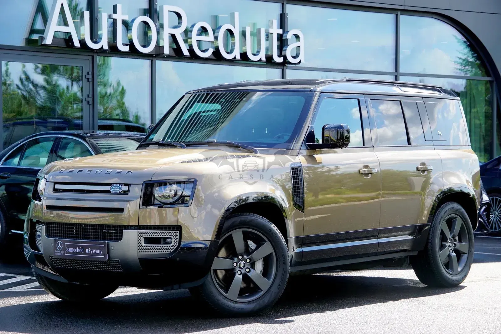 Land Rover Defender 3.0 D300 mHEV X-Dynamic HSE 2022