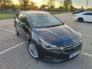 Opel Astra K (2015-2021) 1.4 Turbo Dynamic 2017