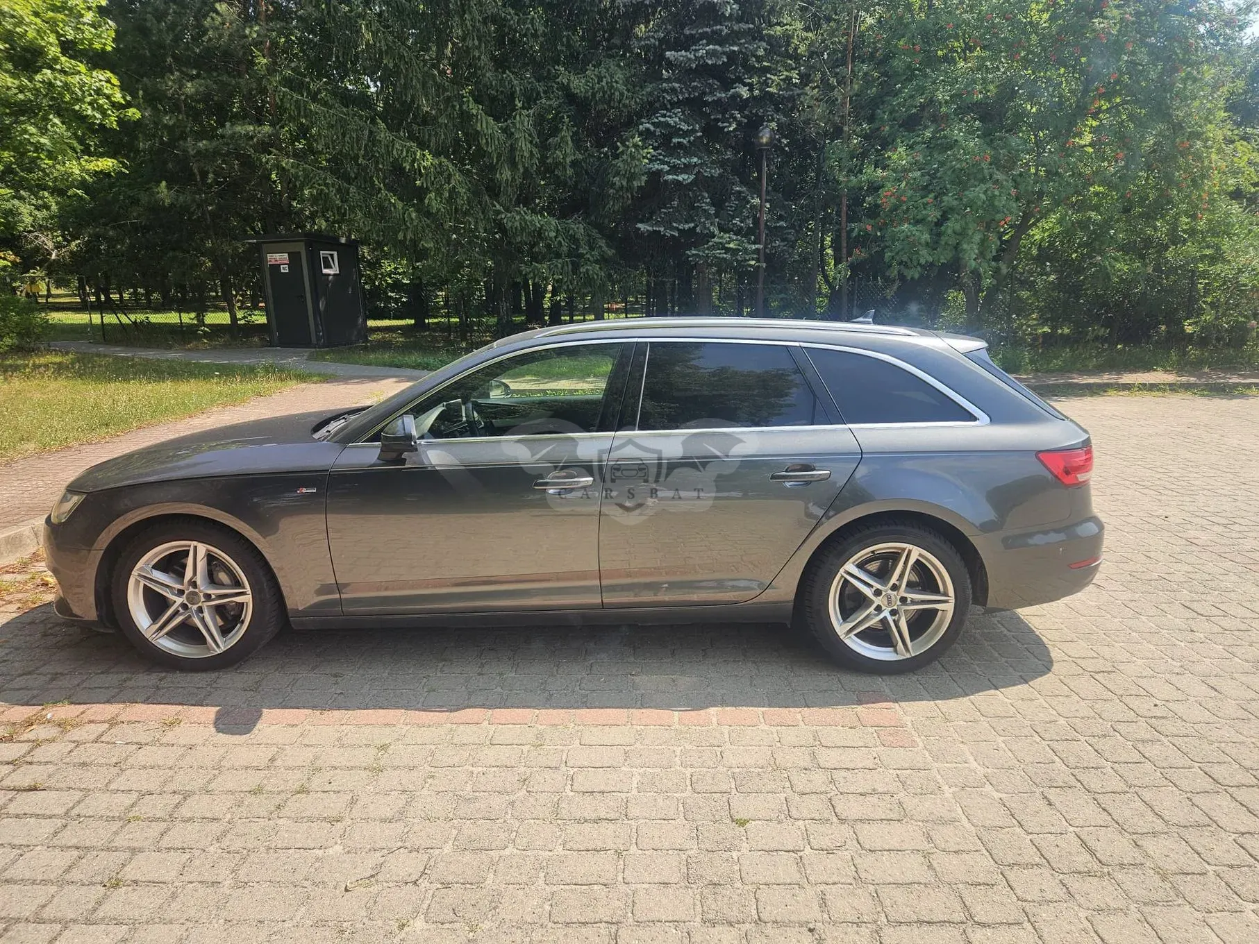 Audi A4 B9 (2015-) 2017