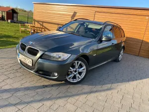 BMW 3 Series E90/E91/E92/E93 (2005-2012) 318i 2009