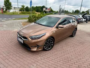 Kia Ceed III (2018-) 1.5 T-GDI Business Line Plus 2021