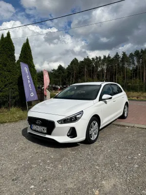 Hyundai i30 II (2012-2017) 1.4 T-GDI Trend 2017