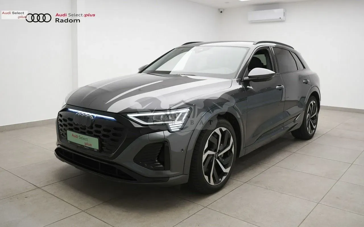 Audi Q8 e-tron 2023