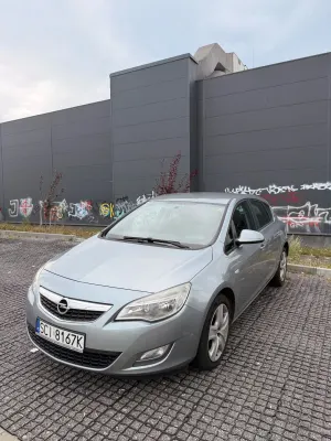 Opel Astra J (2009-2019) 2011