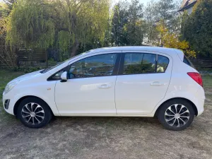Opel Corsa D (2006-2014) 1.4 16V Edition 2013