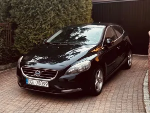 Volvo V40 II (2012-) D3 R-Design 2014