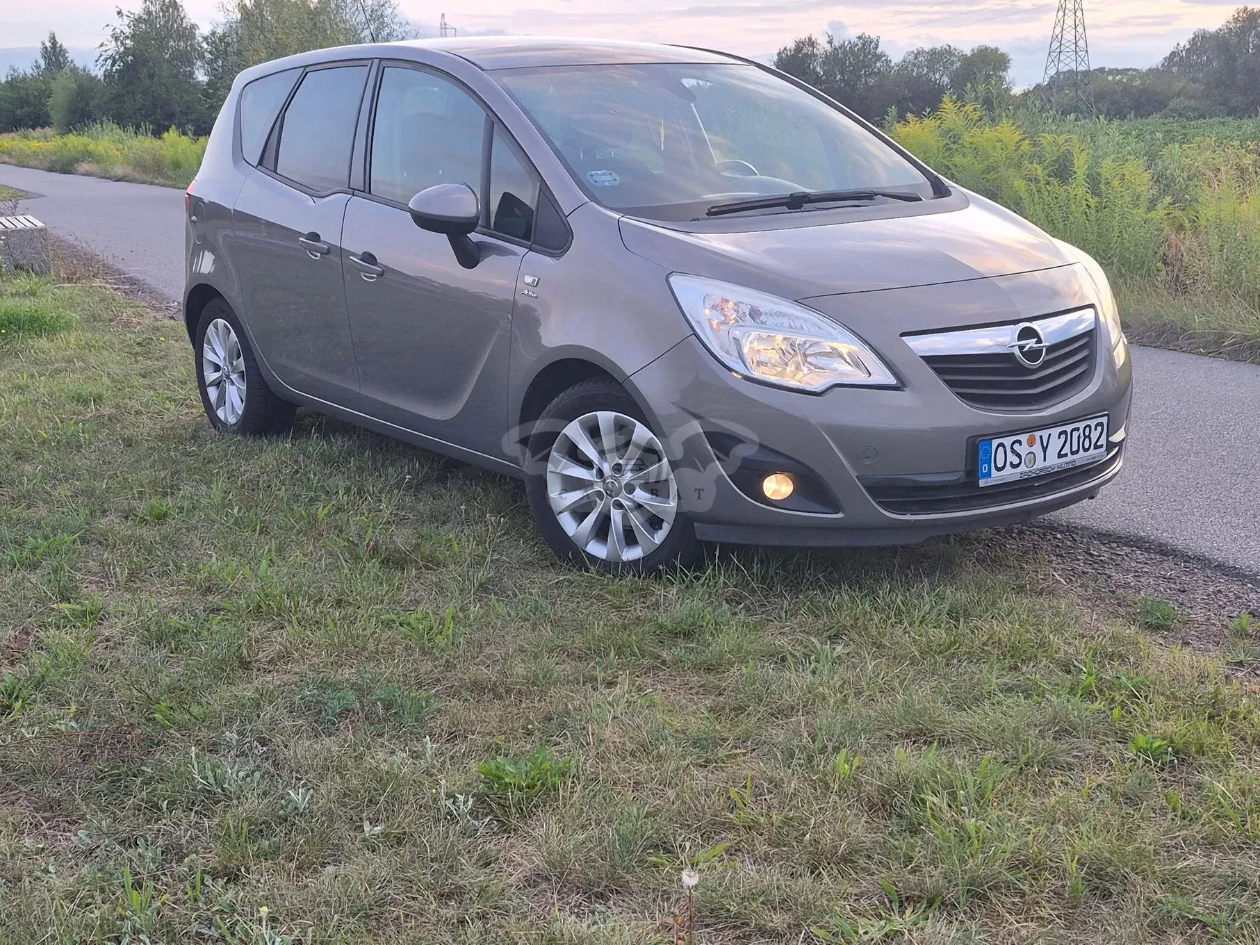 Opel Meriva II (2010-) 1.4 T Design Edition 2013
