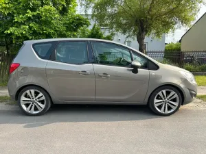 Opel Meriva II (2010-) 1.4 Enjoy 2010