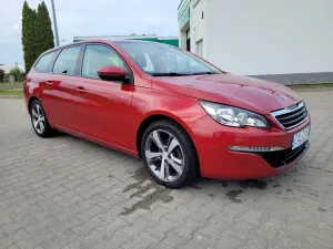 Peugeot 308 T9 (2014-2021) 1.2 PureTech Allure S&S 2015