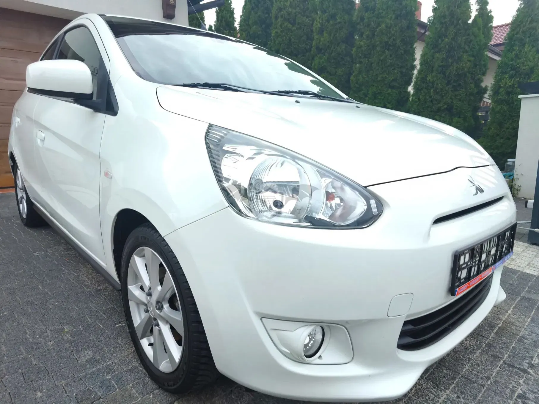 Mitsubishi Space Star II (2012-) 1.2 Intense 2014