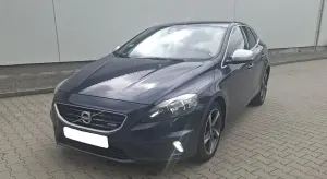 Volvo V40 II (2012-) D4 Drive-E R-Design Summum 2014