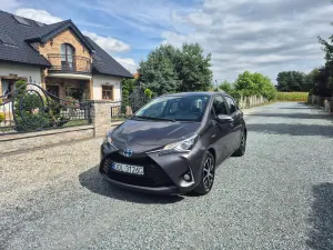 Toyota Yaris III (2011-2019) 1.5 VVT-i Y20 Team Deutschland 2018